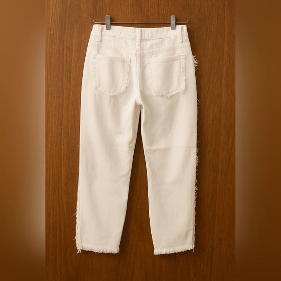 Juniors 15 VIOLET II White Frayed Straight Leg Jeans High Rise Raw Edge DenimNWT - Picture 2 of 6